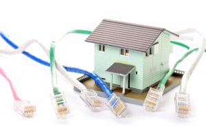 住宅解体工事の電話線撤去